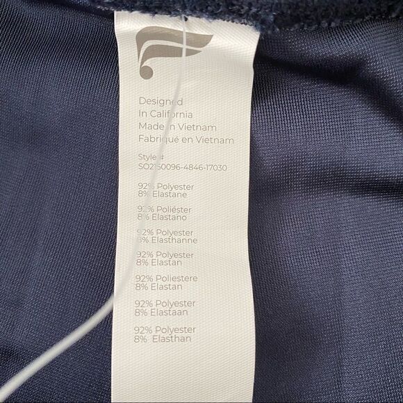 NWT Fabletics High Waisted Velour Velvet Bike Biker 9” Short Navy Blue ~ S Small - Picture 8 of 9